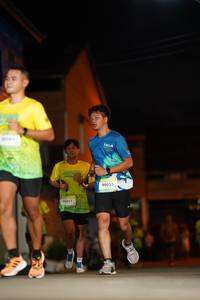 BIB: 15006, 90053
                            <button type="button" onclick="openModal(21742803)" class="btn btn-primary btn-sm float-right btn-popup" data-toggle="modal" data-target=".modal-high-quality">
                        <i class="fas fa-shopping-cart"></i> Add to Cart
                    </button>
                                            <button type="button" onclick="isThisMe(21742803, true)" class="btn btn-success btn-sm float-right btn-popup btn-isme hidden" data-toggle="tooltip" data-placement="bottom" title="นี่คือรูปของคุณใช่ไหม คลิกที่นี่เพื่อเอาเข้าอัลบั้ม">
                        <i class="fas fa-plus"></i> Add to album
                    </button>
                    <button type="button" onclick="isThisMe(21742803, false)" class="btn btn-warning btn-sm float-right btn-popup btn-isnotme hidden">
                        <i class="fas fa-ban"></i> Remove from album
                    </button>